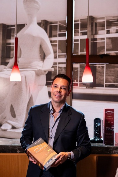 Dr. Luciano Rossignolli Salem
